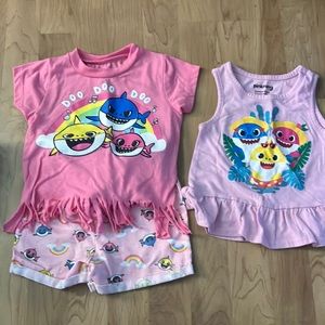 Pink fong baby shark t-shirt and short lot.